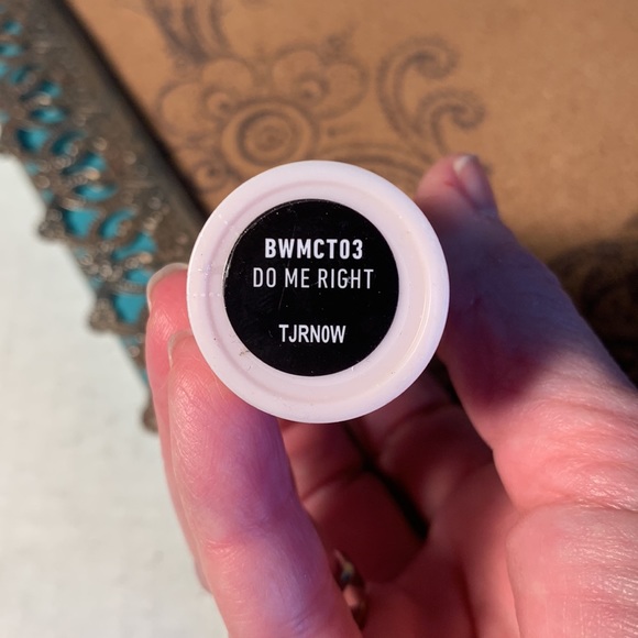 New NYX Bare With Me Hydrating Cheek Tint - Picture 3 of 4